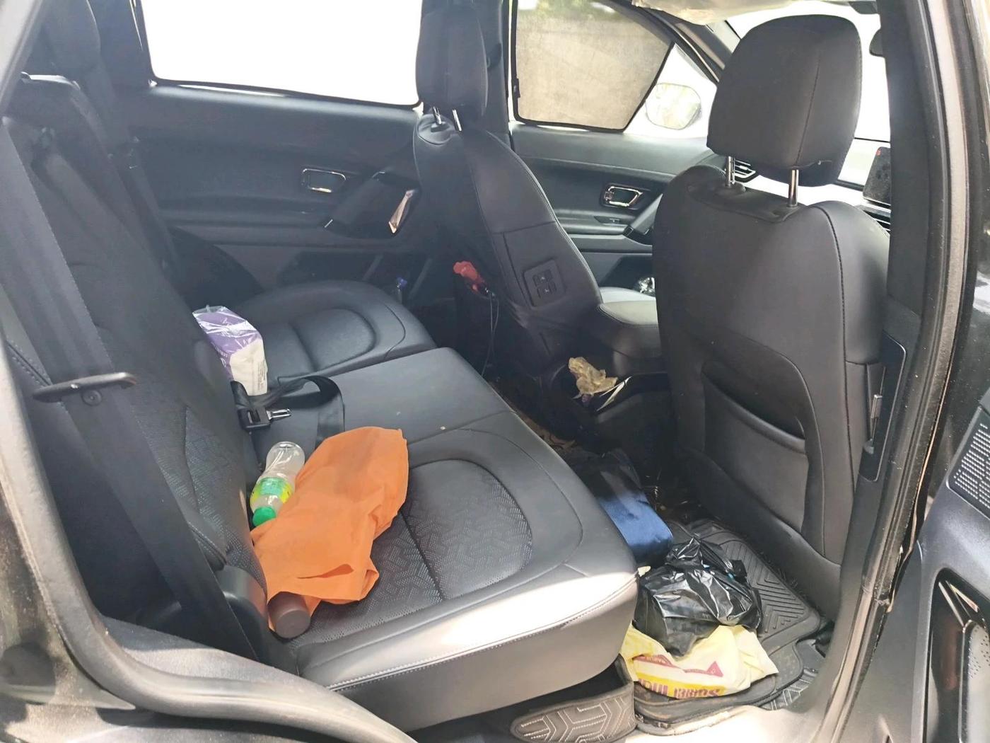 2023 Tata Safari XZ PLUS DARK EDITION, Diesel, Manual, 69,858 km, interior