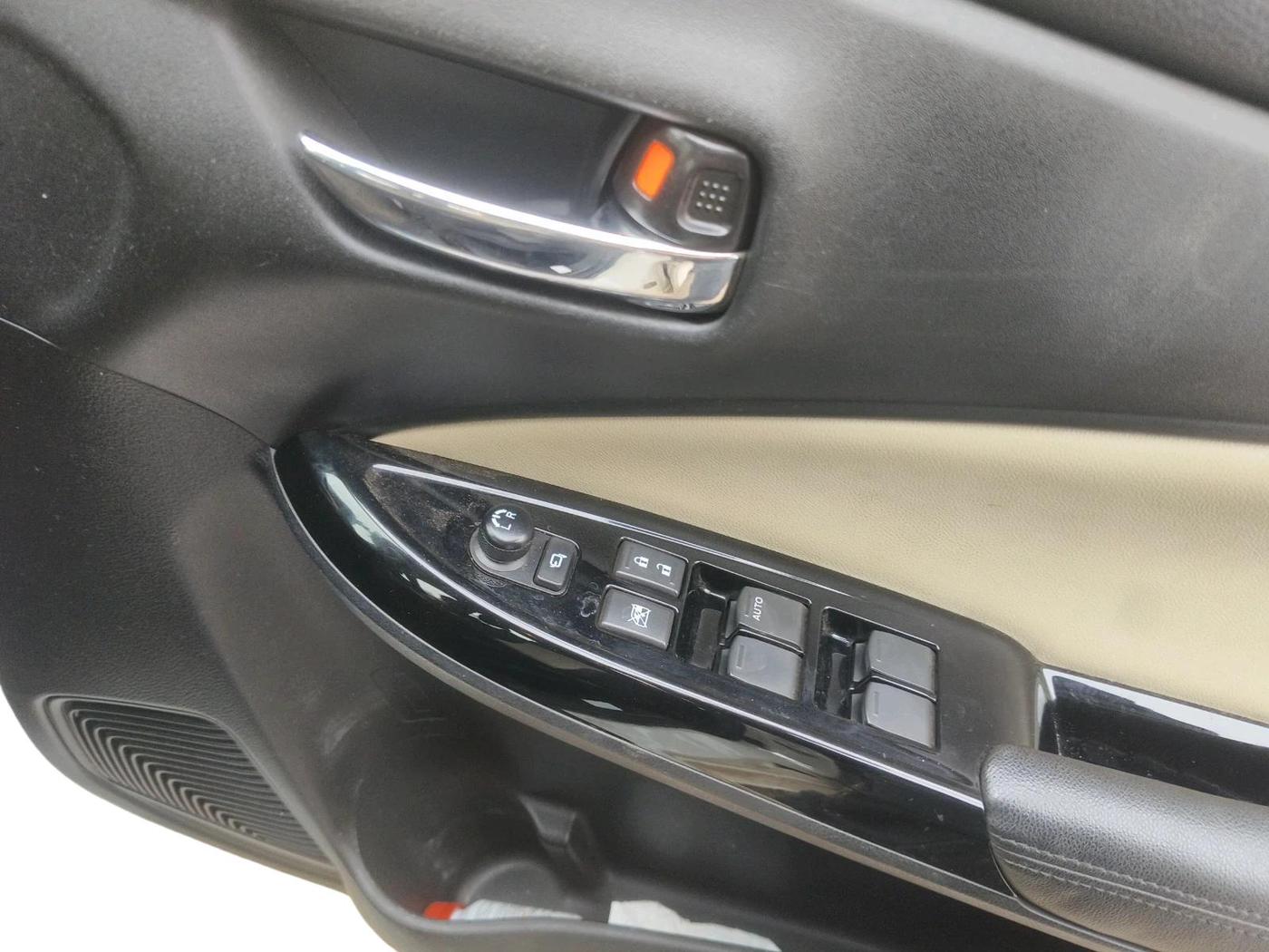 2024 Toyota Glanza G, Petrol, Manual, 50,304 km, interior