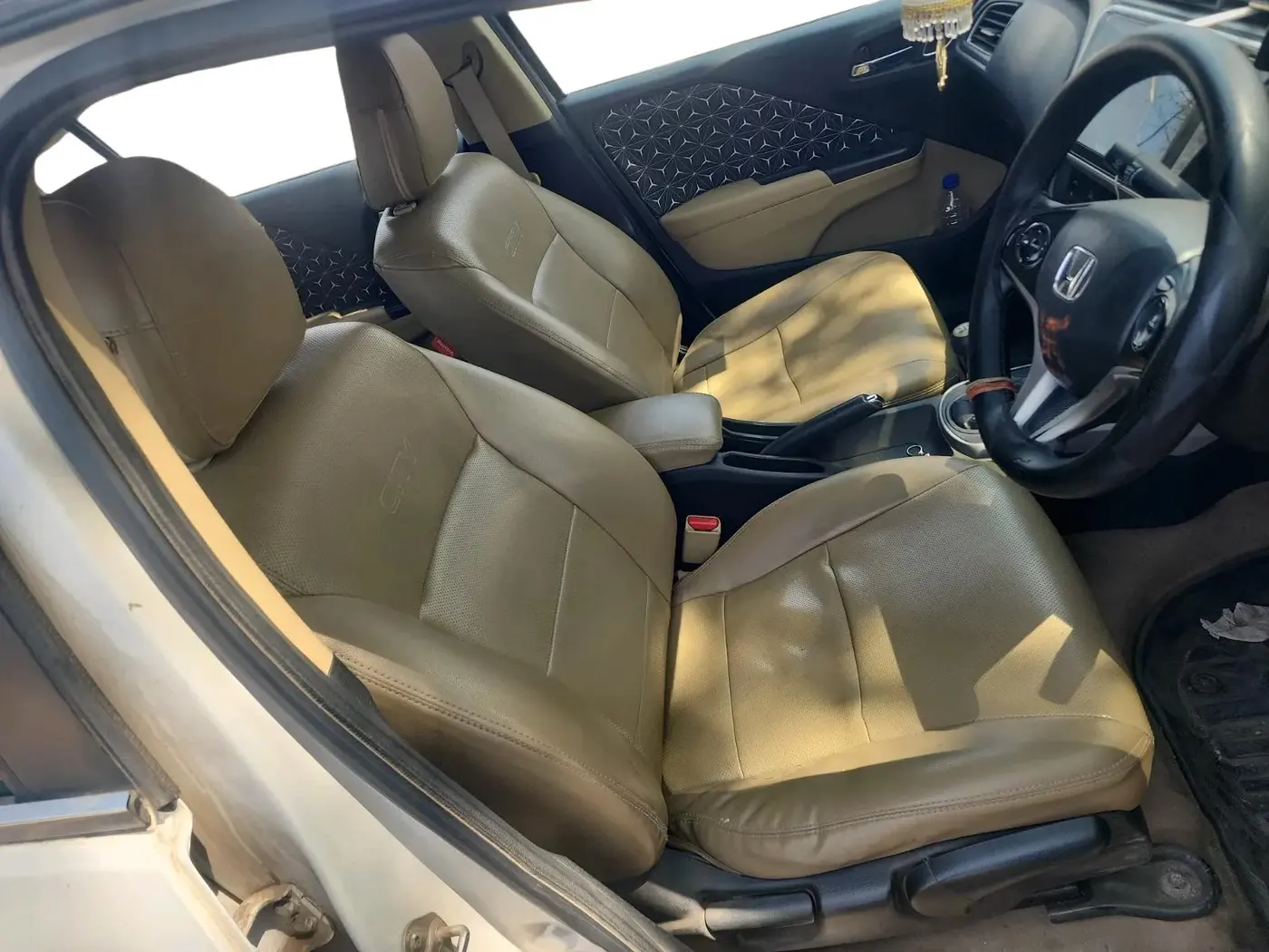 2017 Honda City 1.5L I-VTEC V MT, Petrol, Manual, 58,873 km, interior