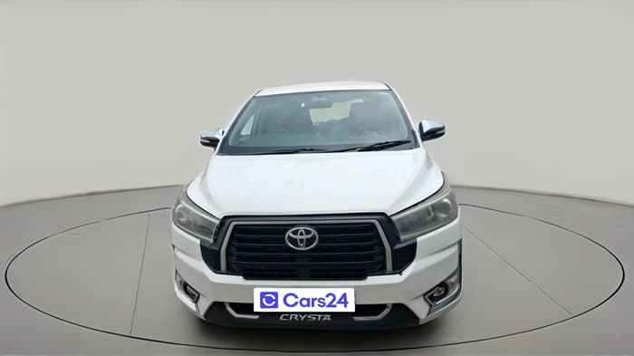 2017 Toyota Innova Crysta 2.4 ZX 7 STR, Diesel, Manual, 1,52,550 km, exterior