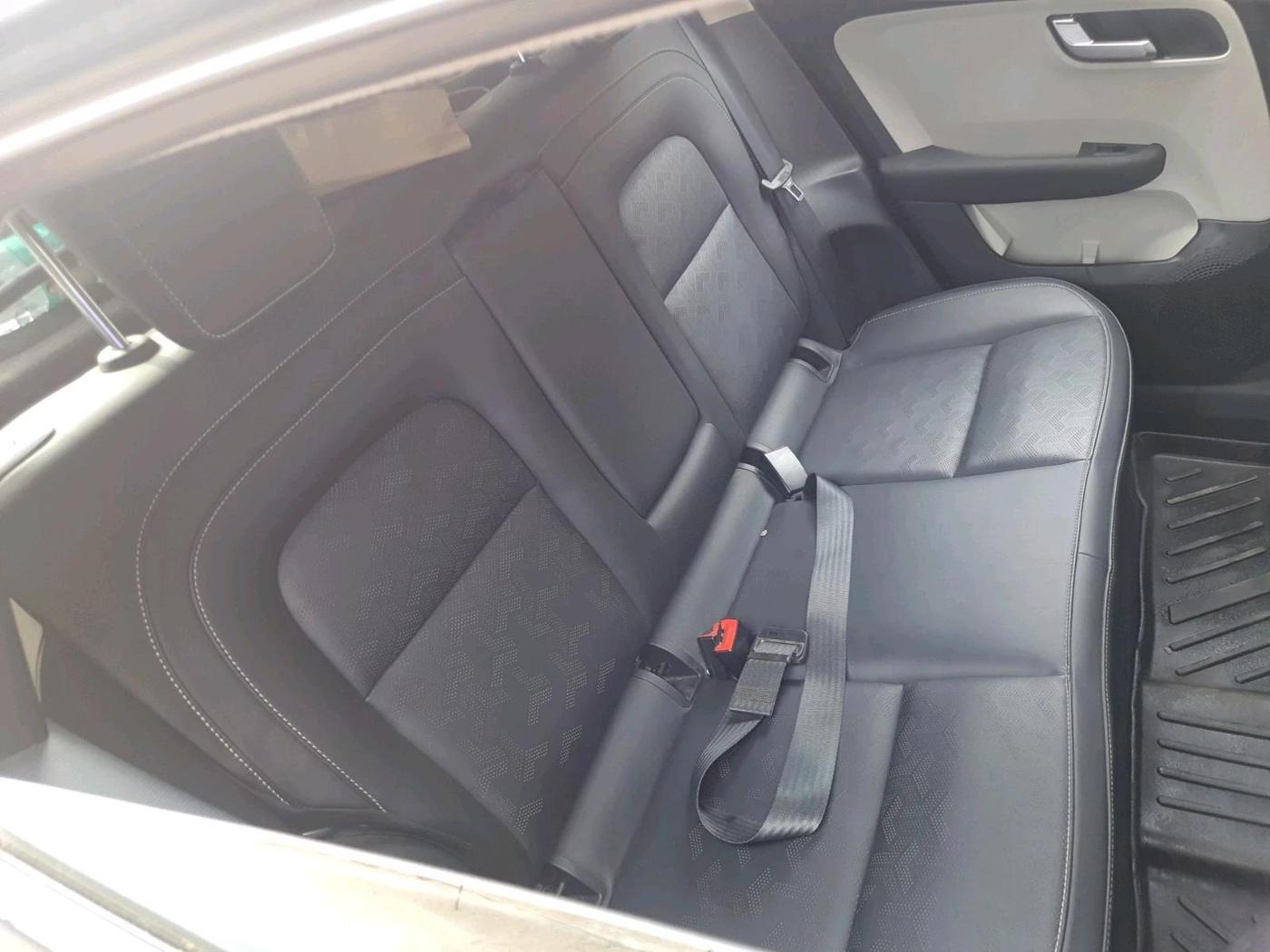 2022 Tata ALTROZ XZ PLUS PETROL, Petrol, Manual, 32,086 km, interior