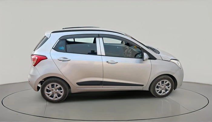 2018 Hyundai Grand i10 SPORTZ 1.2 KAPPA VTVT, Petrol, Manual, 1,11,399 km, exterior