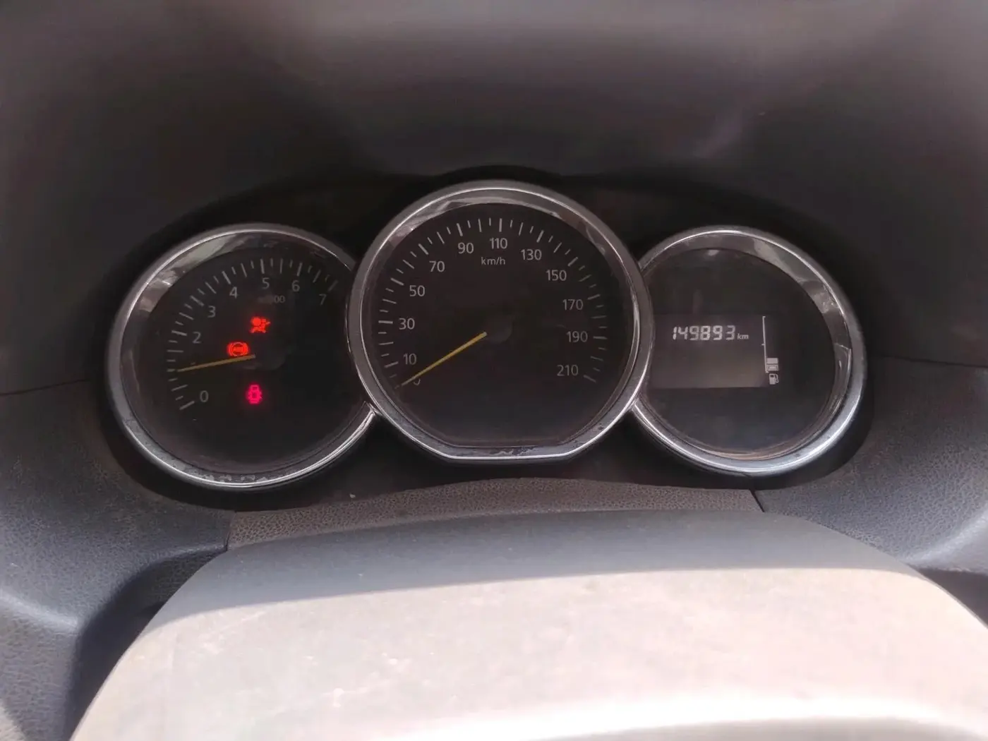 2016 Renault Duster 85 PS RXL DIESEL, Diesel, Manual, 1,49,893 km, interior