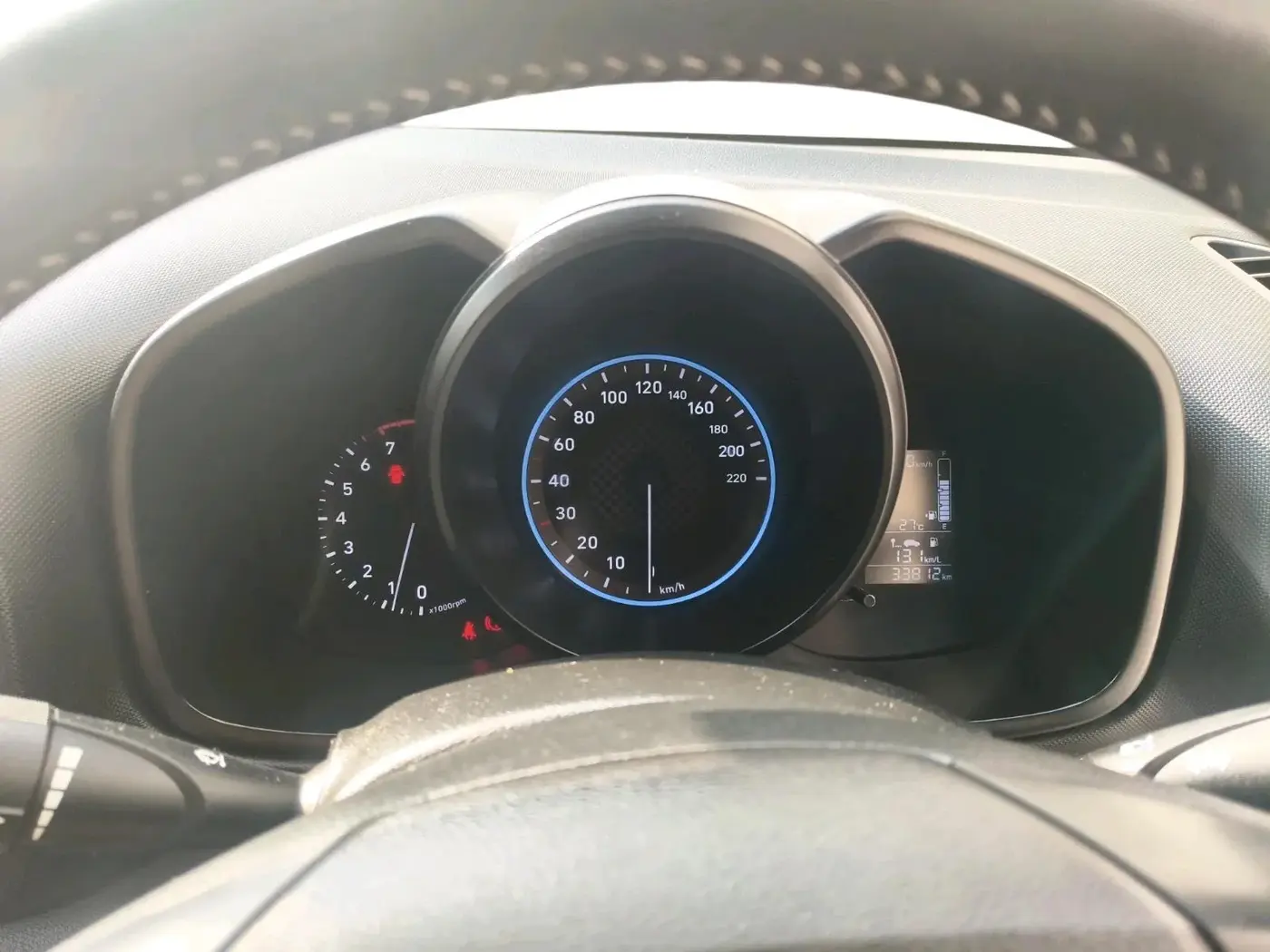 2022 Hyundai VENUE S+ 1.2, Petrol, Manual, 33,812 km, interior