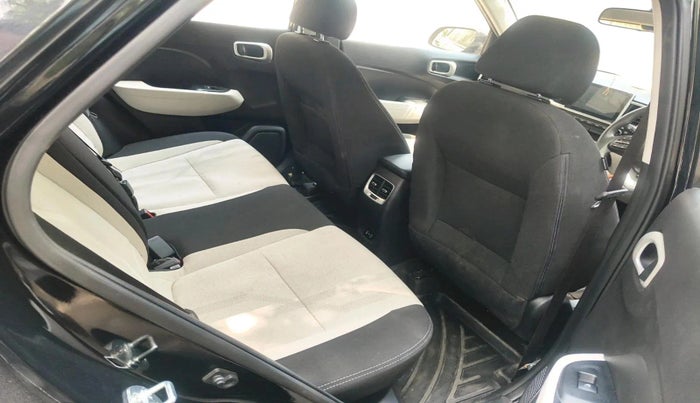 2024 Hyundai VENUE Executive 1.0 Turbo MT, Petrol, Manual, 7,465 km, interior