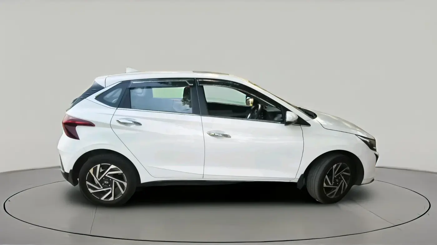 2025 Hyundai NEW I20 ASTA 1.2 MT, Petrol, Manual, 1,018 km, exterior