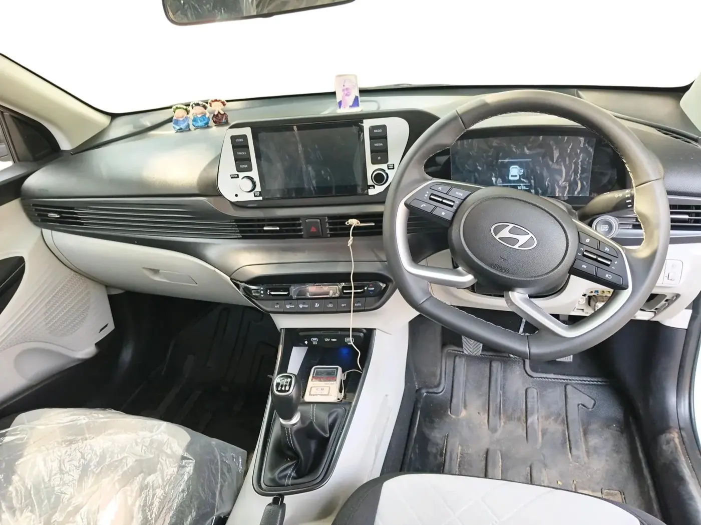 2025 Hyundai NEW I20 ASTA 1.2 MT, Petrol, Manual, 1,018 km, interior