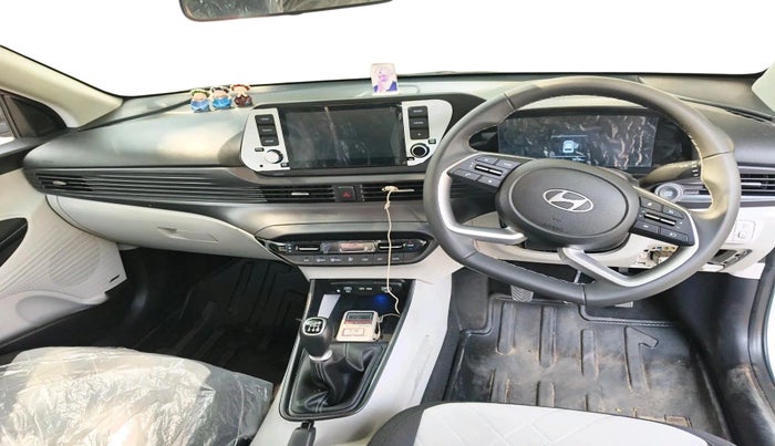 2025 Hyundai NEW I20 ASTA 1.2 MT, Petrol, Manual, 1,018 km, interior