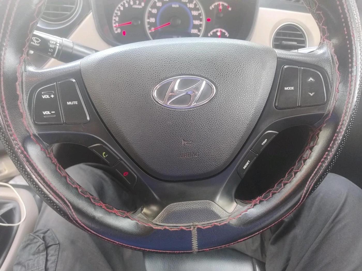 2018 Hyundai Grand i10 MAGNA 1.2 KAPPA VTVT, Petrol, Manual, 49,067 km, interior