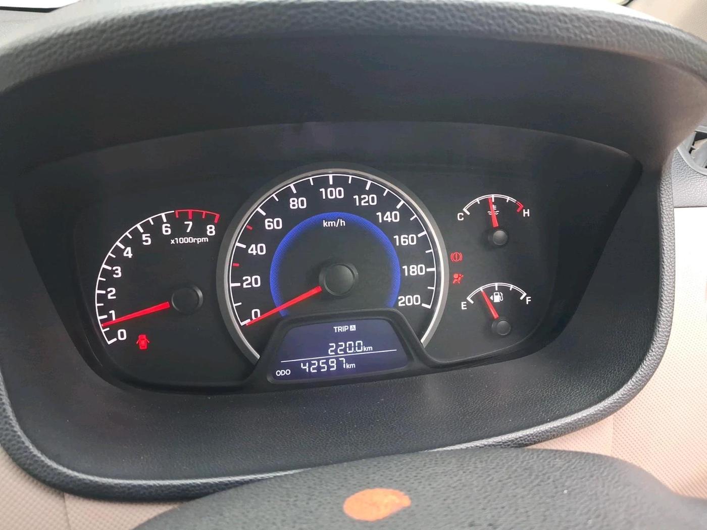 2019 Hyundai Grand i10 SPORTZ 1.2 KAPPA VTVT, Petrol, Manual, 42,597 km, interior