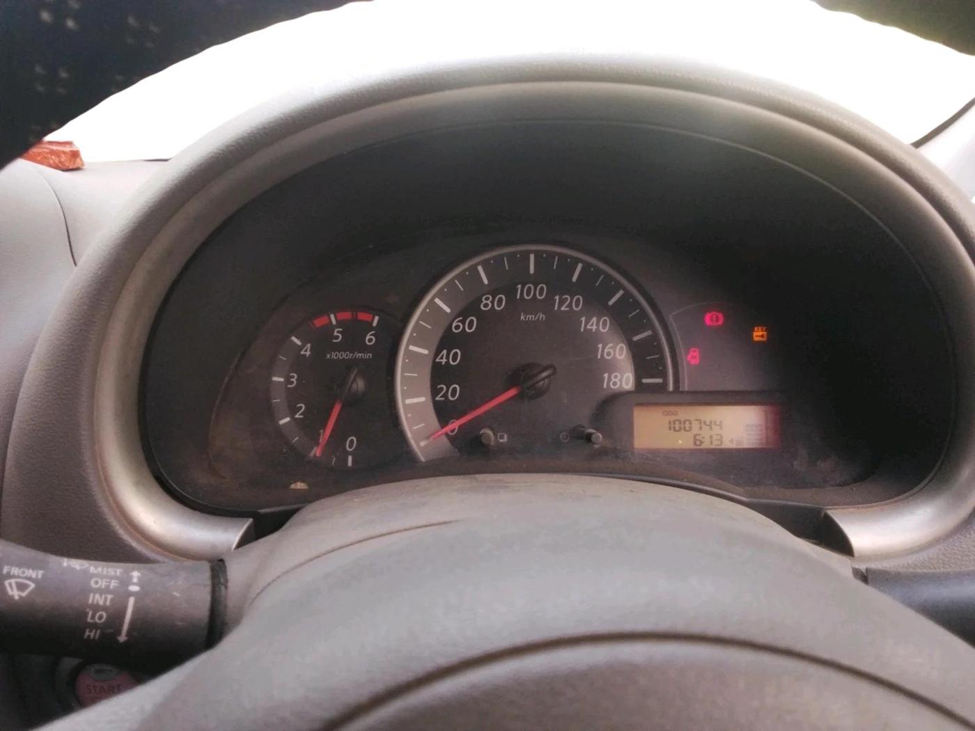 2013 Renault Pulse RXZ DIESEL, Diesel, Manual, 1,00,744 km, interior
