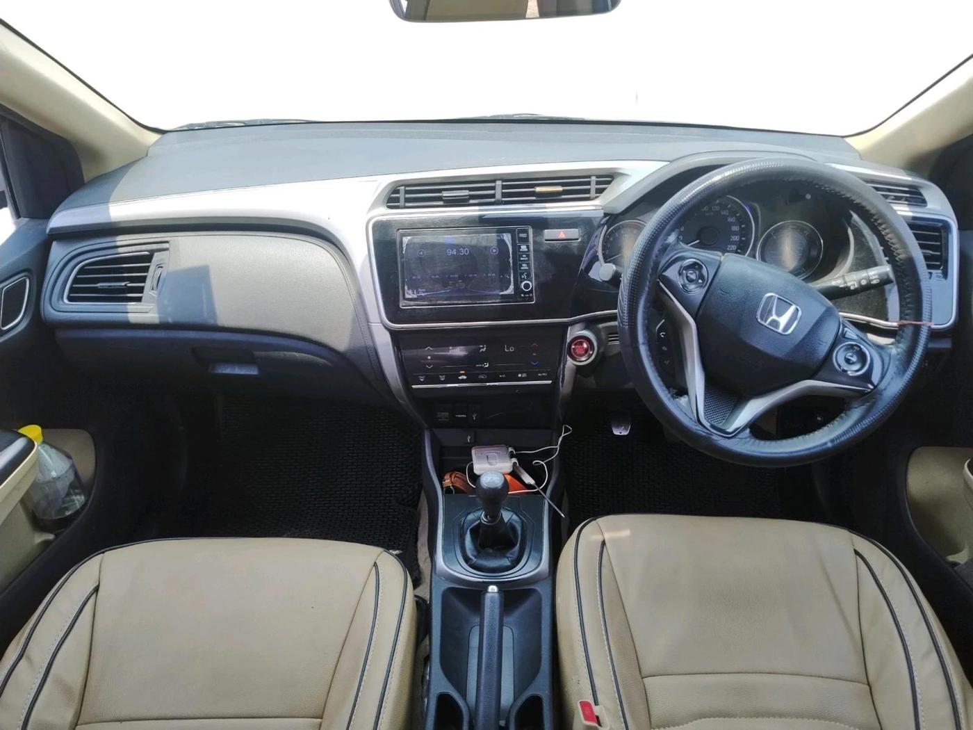 2017 Honda City 1.5L I-VTEC VX, Petrol, Manual, 66,705 km, interior