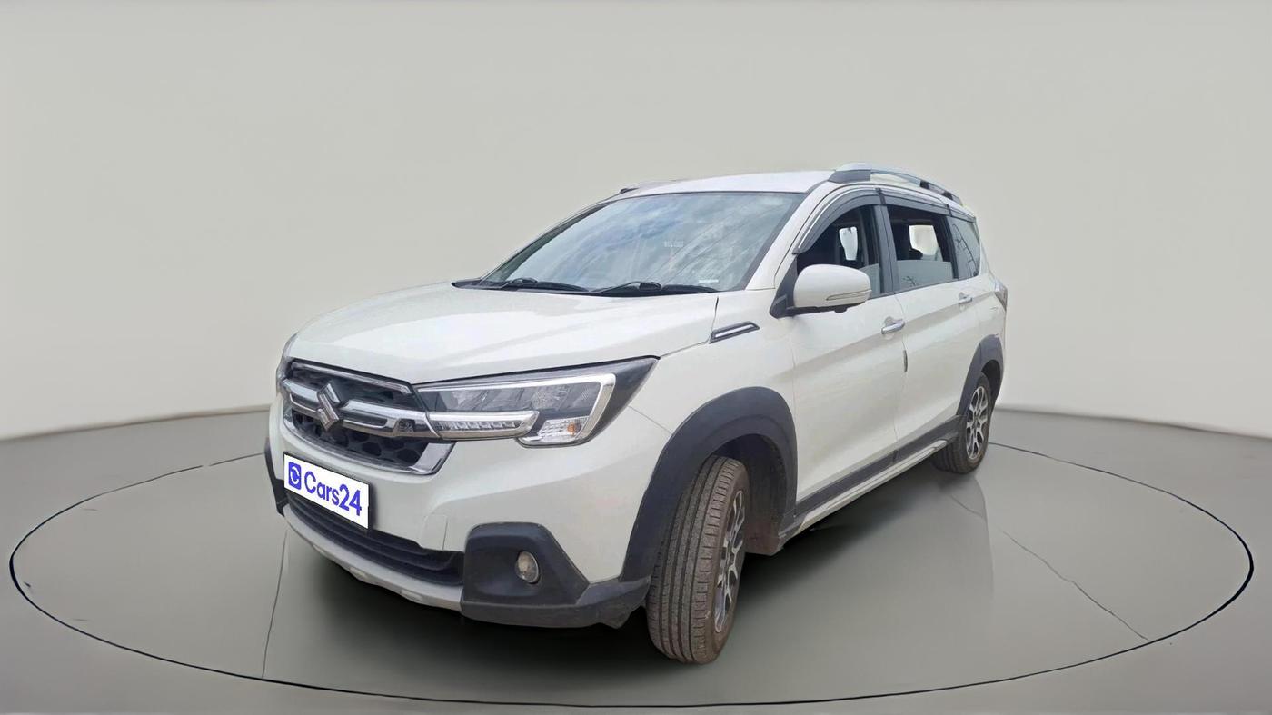 2022 Maruti XL6 ALPHA PLUS MT, Petrol, Manual, 1,27,723 km, exterior
