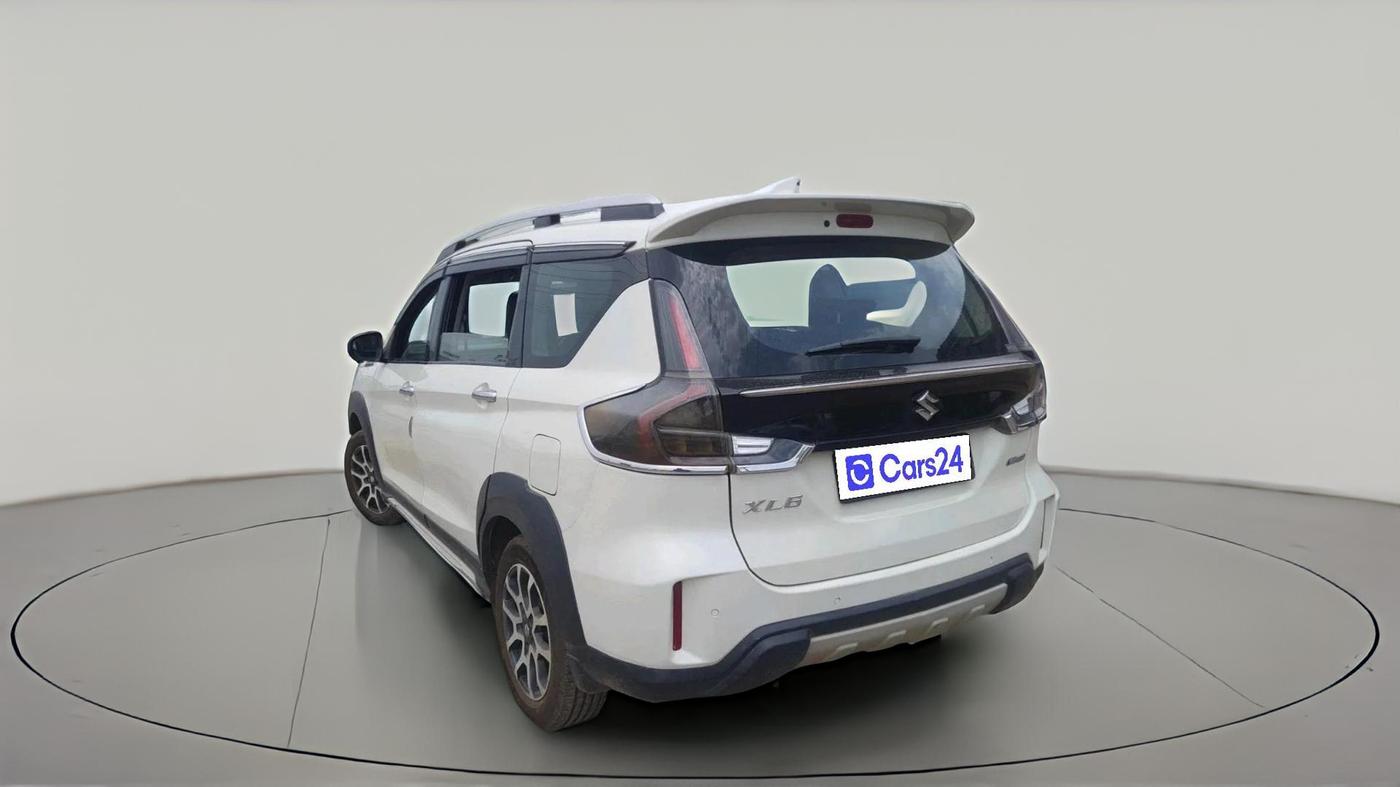 2022 Maruti XL6 ALPHA PLUS MT, Petrol, Manual, 1,27,723 km, exterior