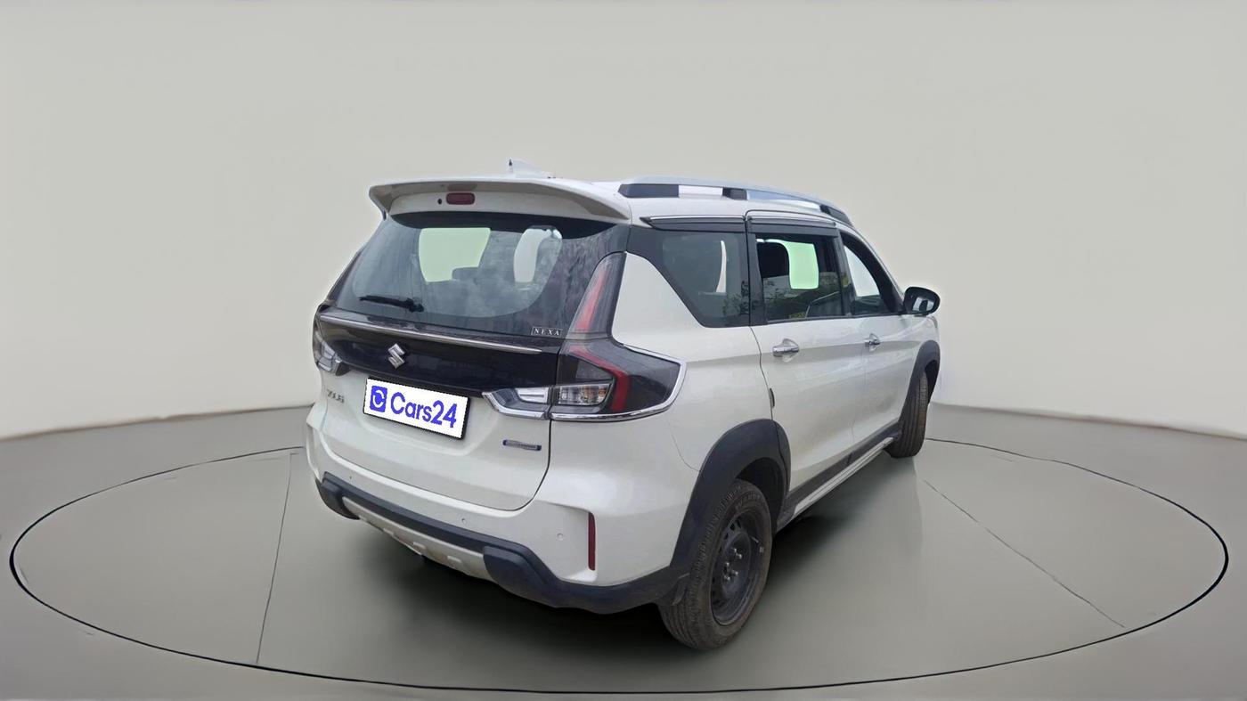 2022 Maruti XL6 ALPHA PLUS MT, Petrol, Manual, 1,27,723 km, exterior