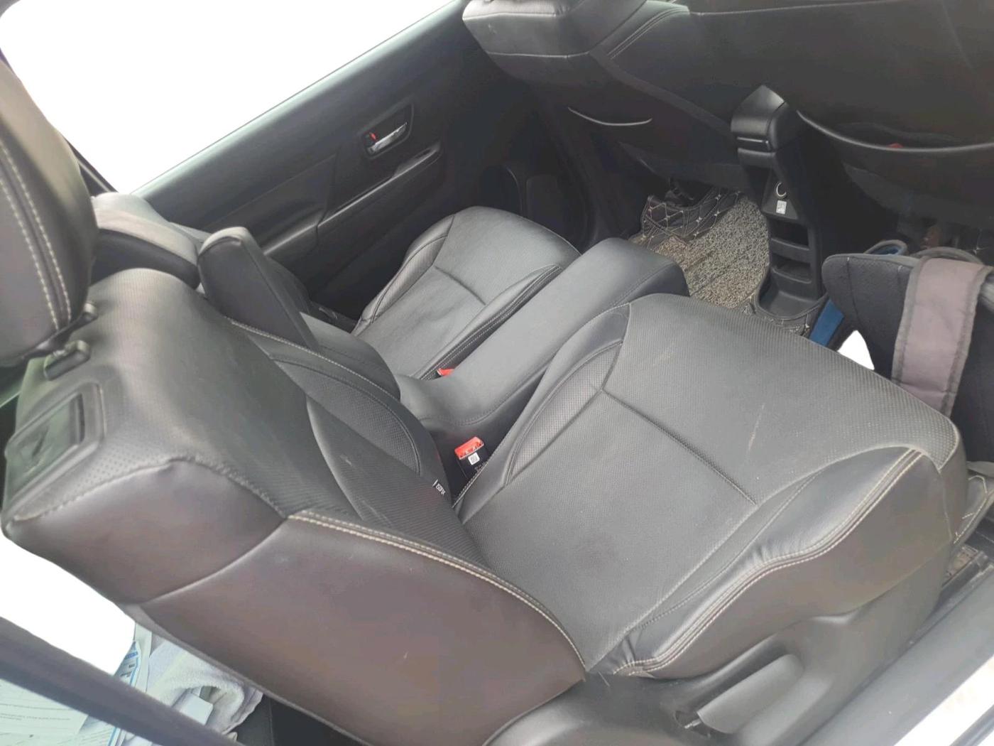 2022 Maruti XL6 ALPHA PLUS MT, Petrol, Manual, 1,27,723 km, interior