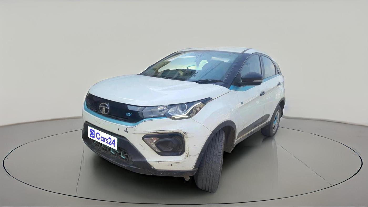 2022 Tata NEXON EV XM, Electric, Automatic, 1,41,599 km, exterior
