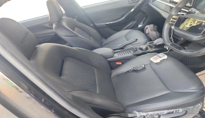 2025 Tata NEXON Creative Plus S 1.2 Revotron 6AMT Dark Edition, Petrol, Automatic, 5,672 km, interior