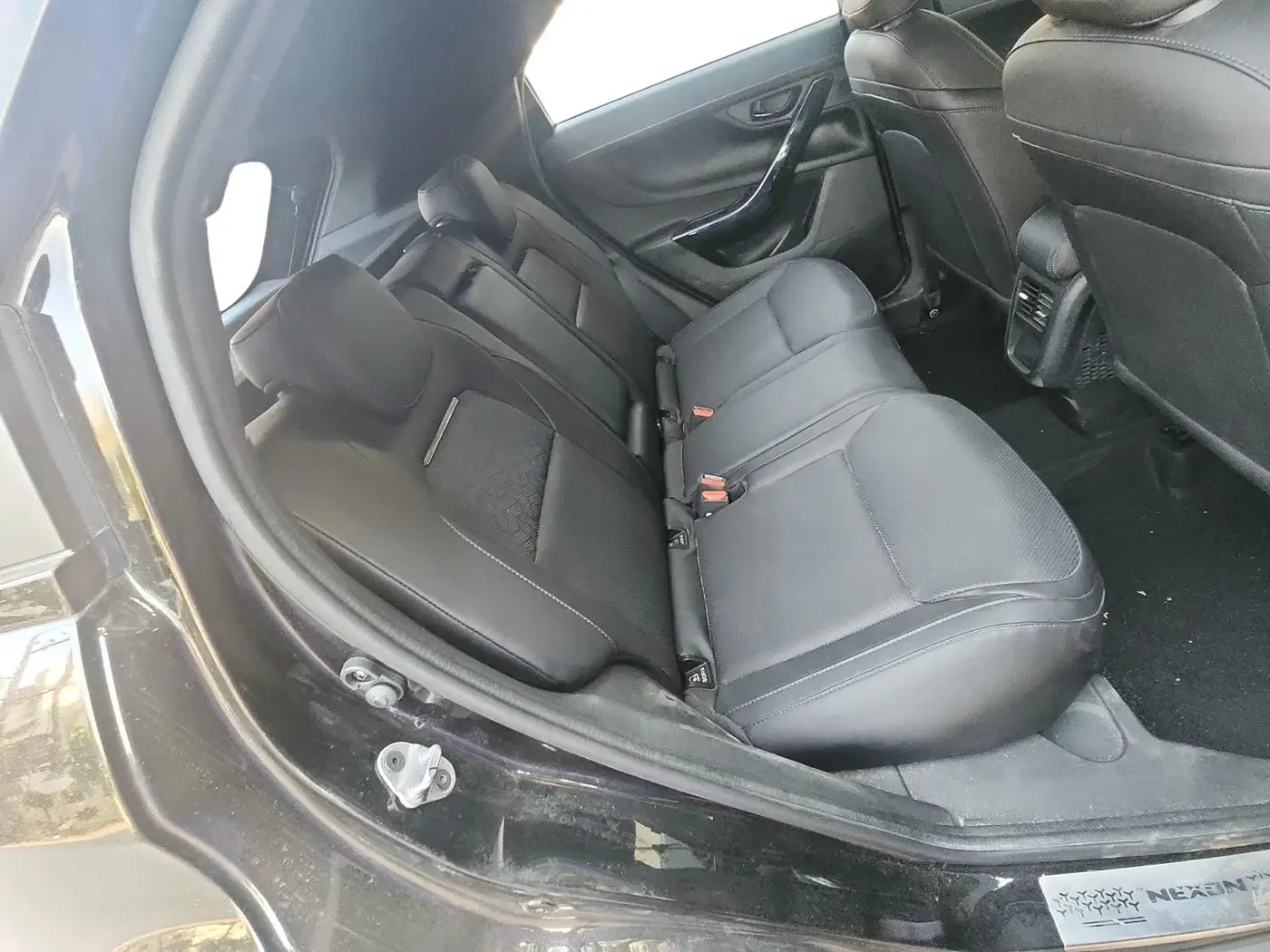 2025 Tata NEXON Creative Plus S 1.2 Revotron 6AMT Dark Edition, Petrol, Automatic, 5,672 km, interior