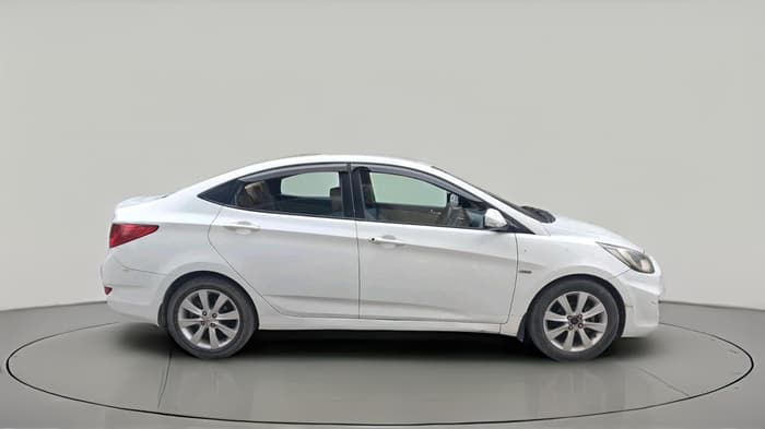 2012 Hyundai Verna FLUIDIC 1.6 CRDI SX, Diesel, Manual, 1,18,563 km, exterior