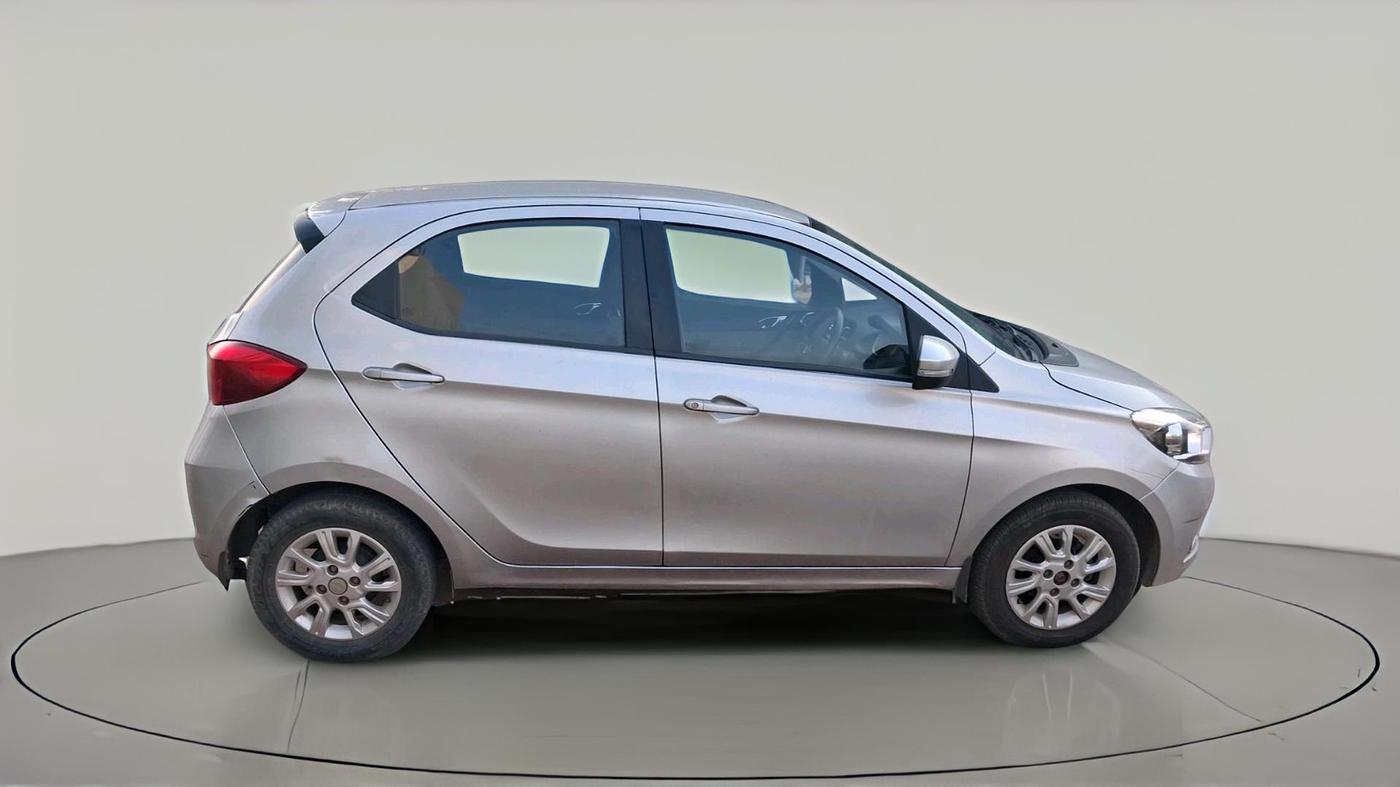 2016 Tata Tiago XZ PETROL, Petrol, Manual, 61,594 km, exterior