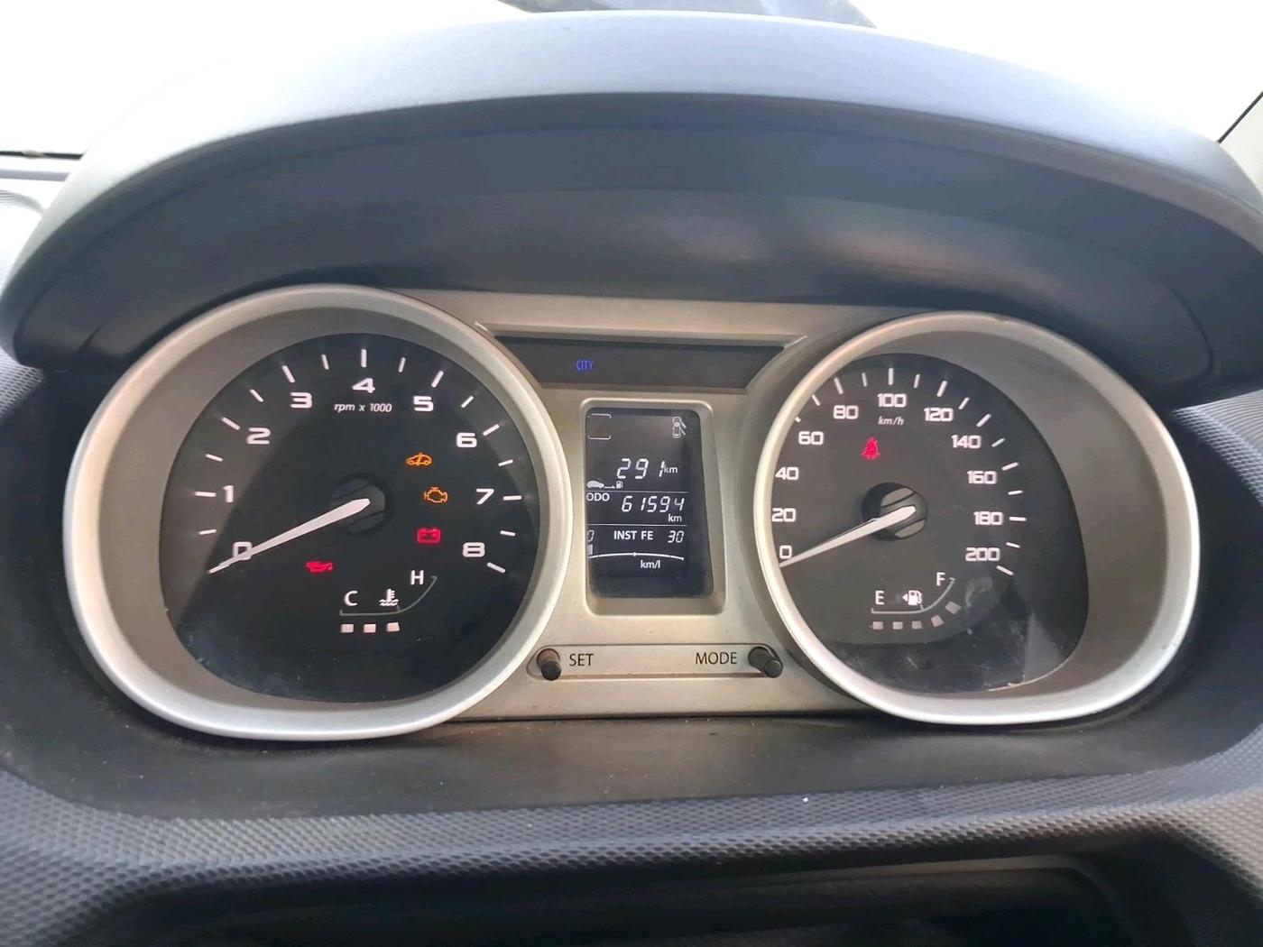 2016 Tata Tiago XZ PETROL, Petrol, Manual, 61,594 km, interior