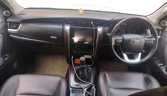 2020 Toyota Fortuner 2.8 4X2 MT, Diesel, Manual, 1,52,545 km, interior