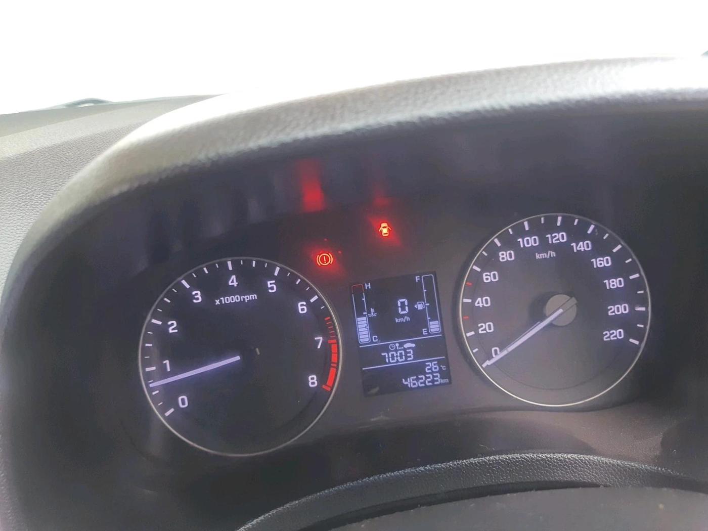 2019 Hyundai Creta E PLUS 1.6 PETROL, Petrol, Manual, 46,223 km, interior