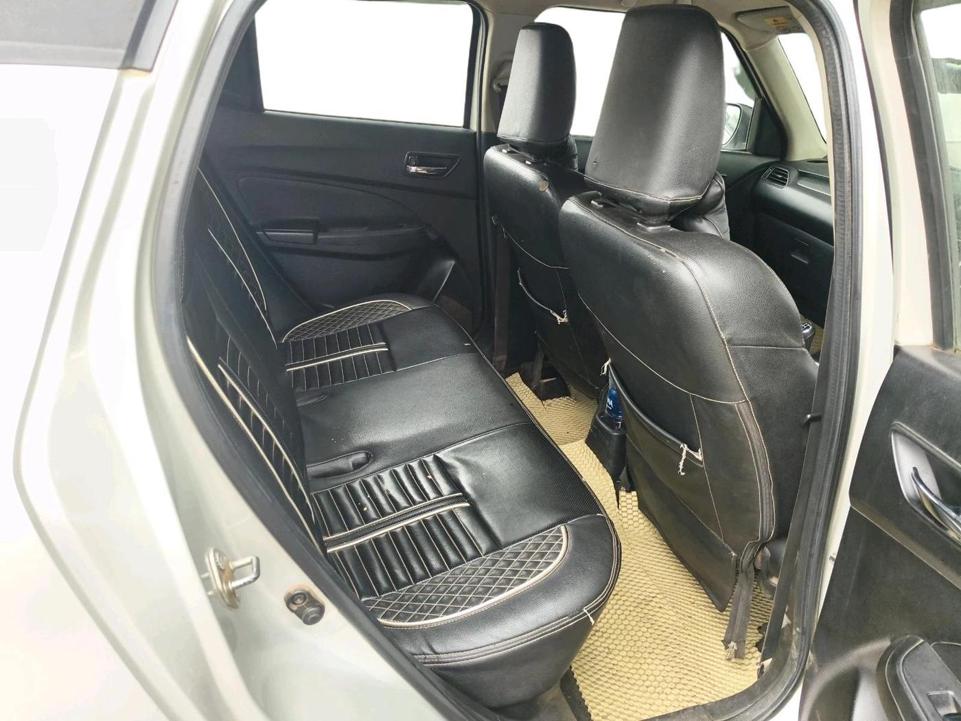2018 Maruti Swift VXI, Petrol, Manual, 1,03,871 km, interior