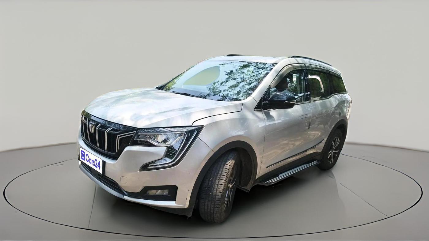2022 Mahindra XUV700 AX 5 P AT 5 STR, Petrol, Automatic, 86,077 km, exterior