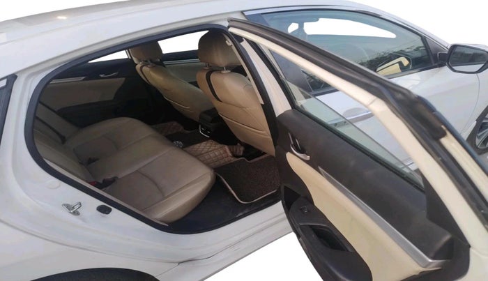 2019 Honda Civic 1.8L I-VTEC ZX CVT, Petrol, Automatic, 87,690 km, interior