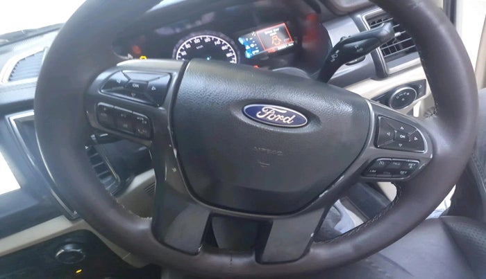 2017 Ford Endeavour TITANIUM 3.2 4X4 AT, Diesel, Automatic, 2,95,951 km, interior