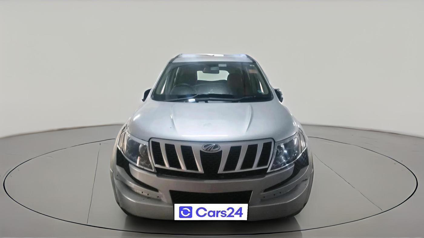 2014 Mahindra XUV500 W8, Diesel, Manual, 1,72,195 km, exterior