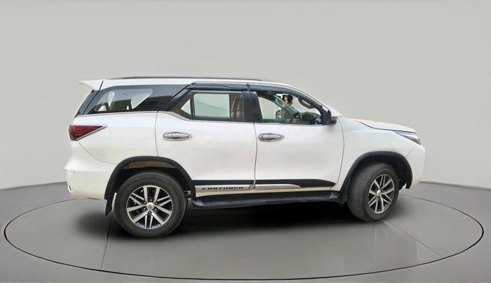 2017 Toyota Fortuner 2.8 4X2 AT, Diesel, Automatic, 2,74,372 km, exterior