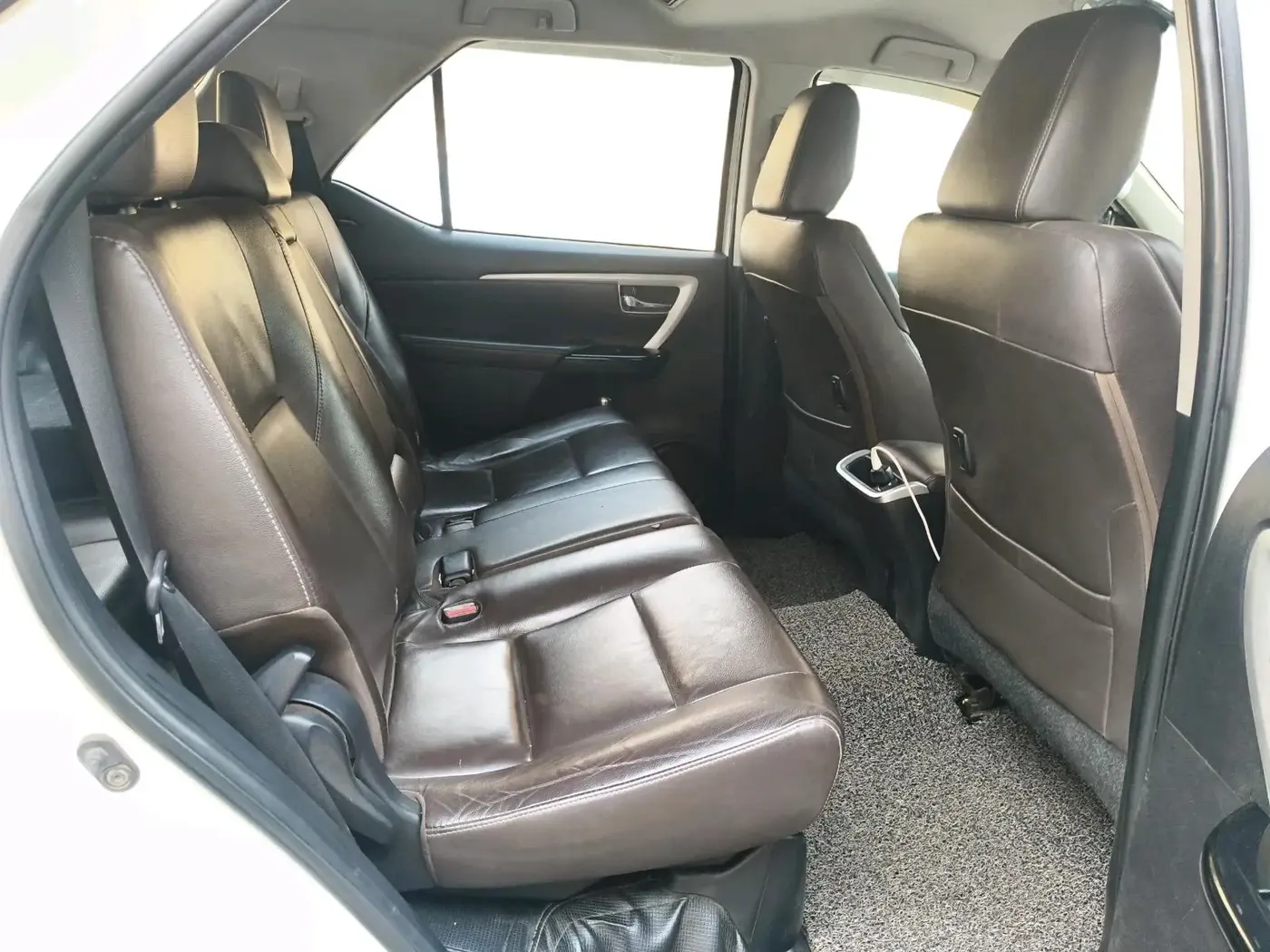 2017 Toyota Fortuner 2.8 4X2 AT, Diesel, Automatic, 2,74,372 km, interior