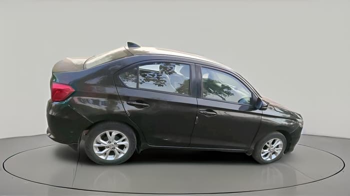 2021 Honda Amaze 1.5L I-DTEC V, Diesel, Manual, 1,34,255 km, exterior
