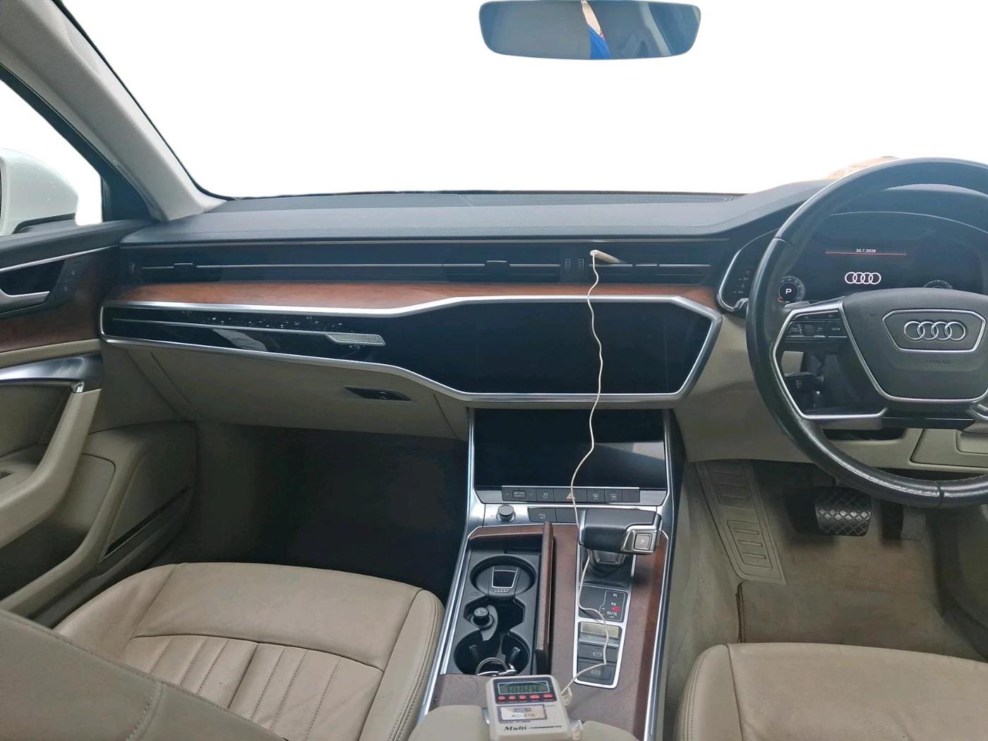 2021 Audi A6 45 TFSI TECHNOLOGY, Petrol, Automatic, 28,644 km, interior