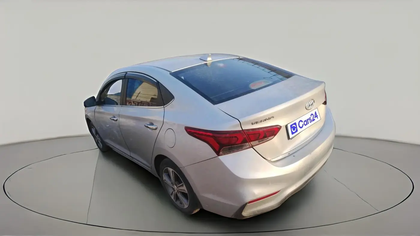 2018 Hyundai Verna 1.6 VTVT SX O, Petrol, Manual, 1,40,745 km, exterior