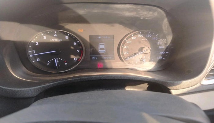 2018 Hyundai Verna 1.6 VTVT SX O, Petrol, Manual, 1,40,745 km, interior