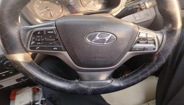 2018 Hyundai Verna 1.6 VTVT SX O, Petrol, Manual, 1,40,745 km, interior