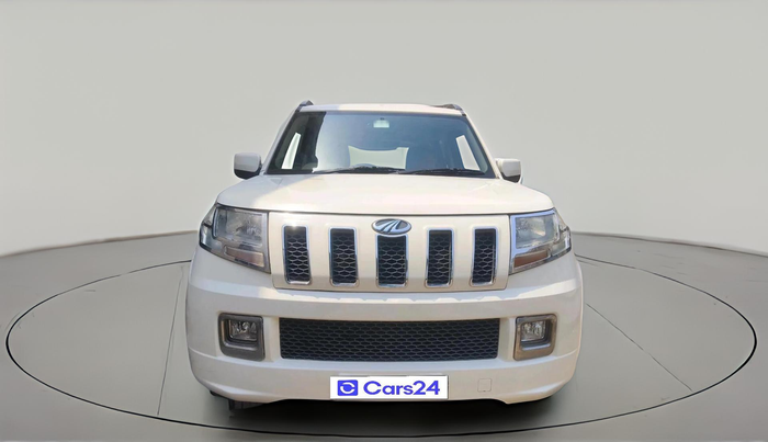 2016 Mahindra TUV300 T8, Diesel, Manual, 1,10,993 km, exterior