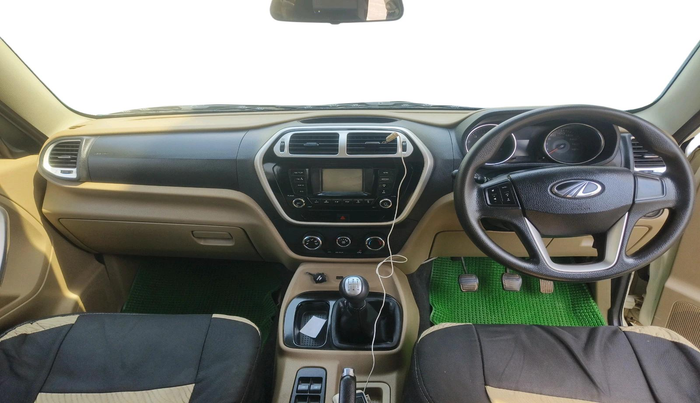 2016 Mahindra TUV300 T8, Diesel, Manual, 1,10,993 km, interior