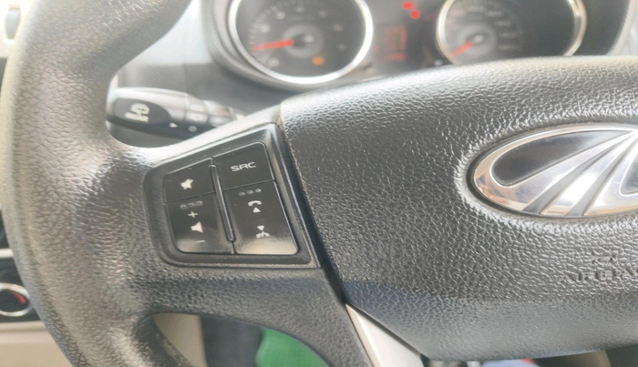 2016 Mahindra TUV300 T8, Diesel, Manual, 1,10,993 km, interior
