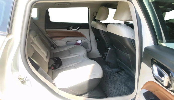 2021 Jeep Compass LIMITED (O) 2.0 DIESEL, Diesel, Manual, 8,10,006 km, interior