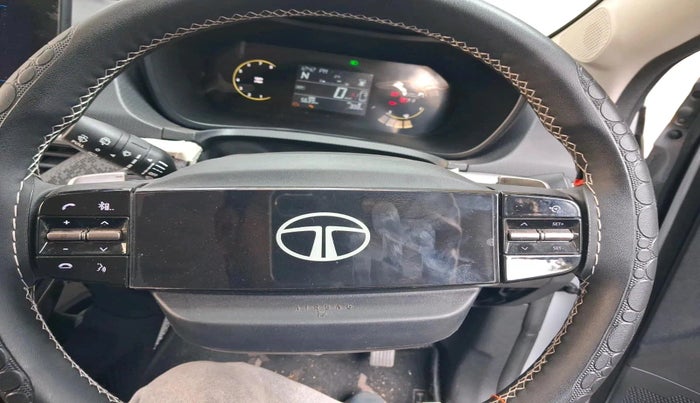 2025 Tata NEXON CREATIVE  AMT 1.2 PETROL, Petrol, Automatic, 7,120 km, interior