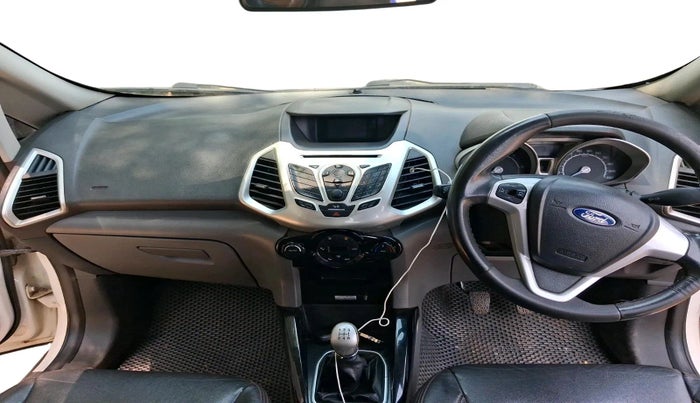 2016 Ford Ecosport TITANIUM+ 1.5L DIESEL, Diesel, Manual, 1,31,885 km, interior