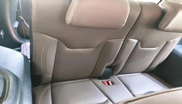 2023 Jeep MERIDIAN LIMITED (O) 4X2 AT, Diesel, Automatic, 19,792 km, interior
