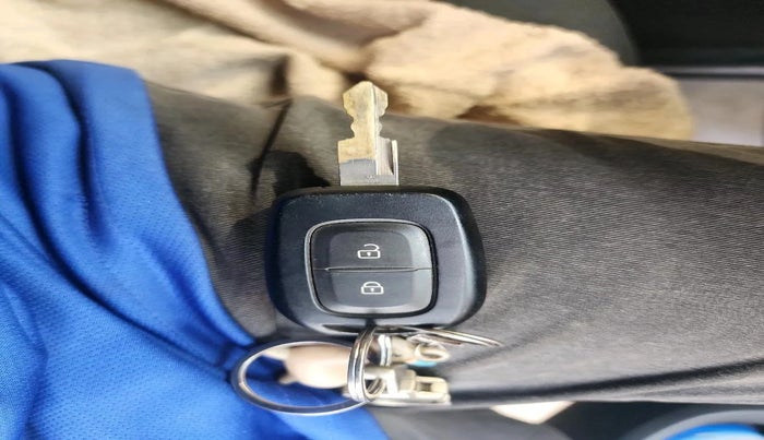 2021 Renault Kwid RXL, Petrol, Manual, 51,421 km, interior