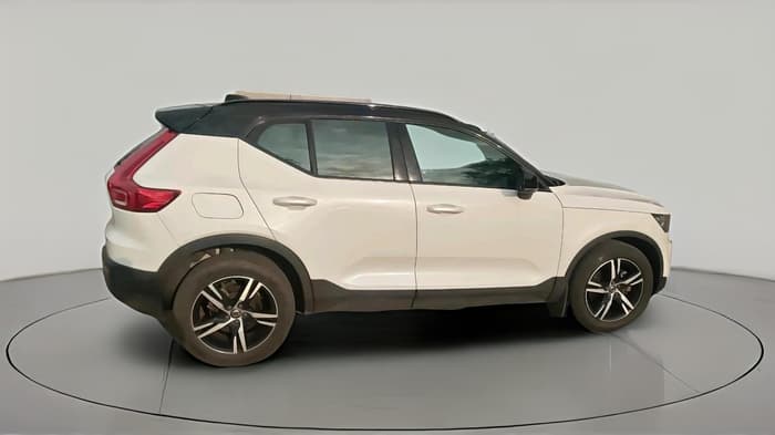 2020 Volvo XC 40 T4 R Design, Petrol, Automatic, 74,540 km, exterior