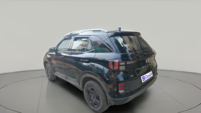 2024 Hyundai VENUE SX 1.2 PETROL, Petrol, Manual, 10,00,000 km, exterior